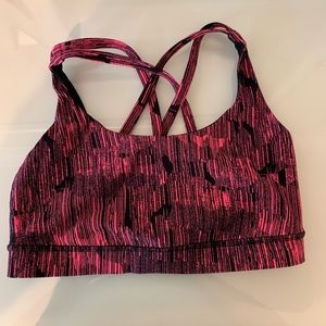 Lululemon bra size 4